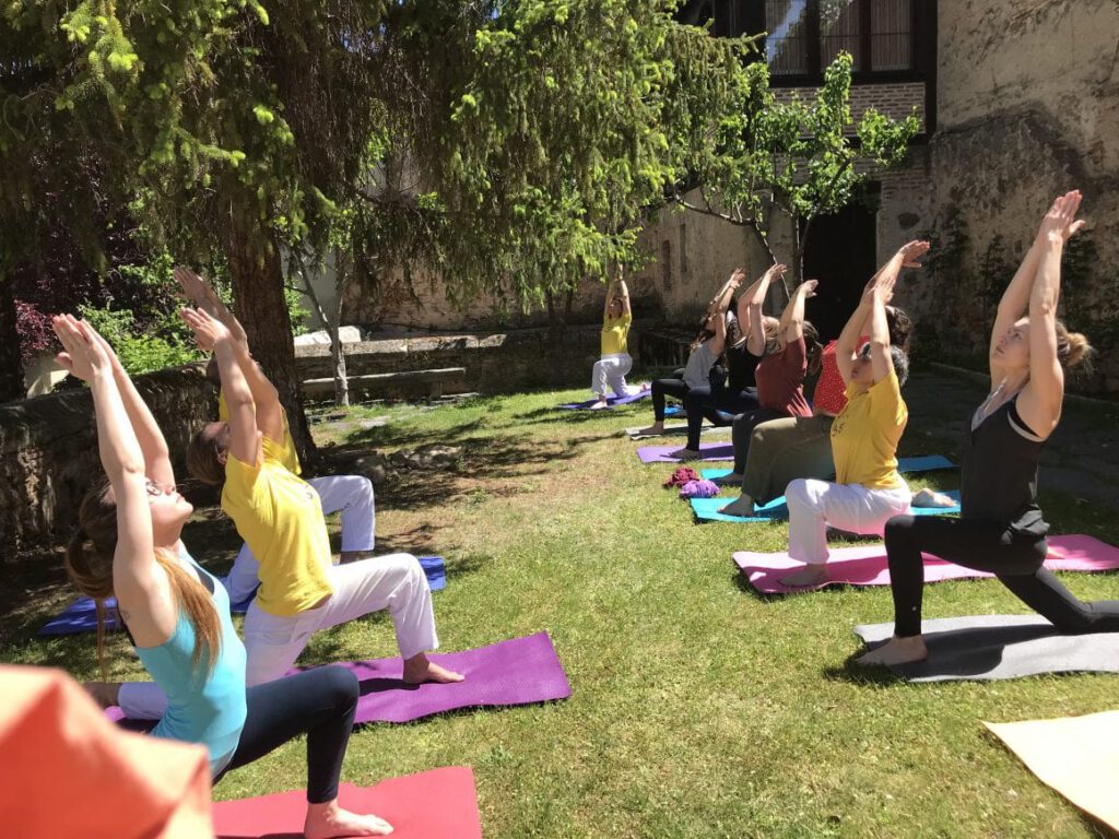 Formaciones Yoga Móstoles